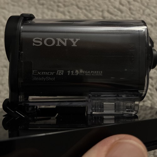 Sony hdr as30v action - sony,